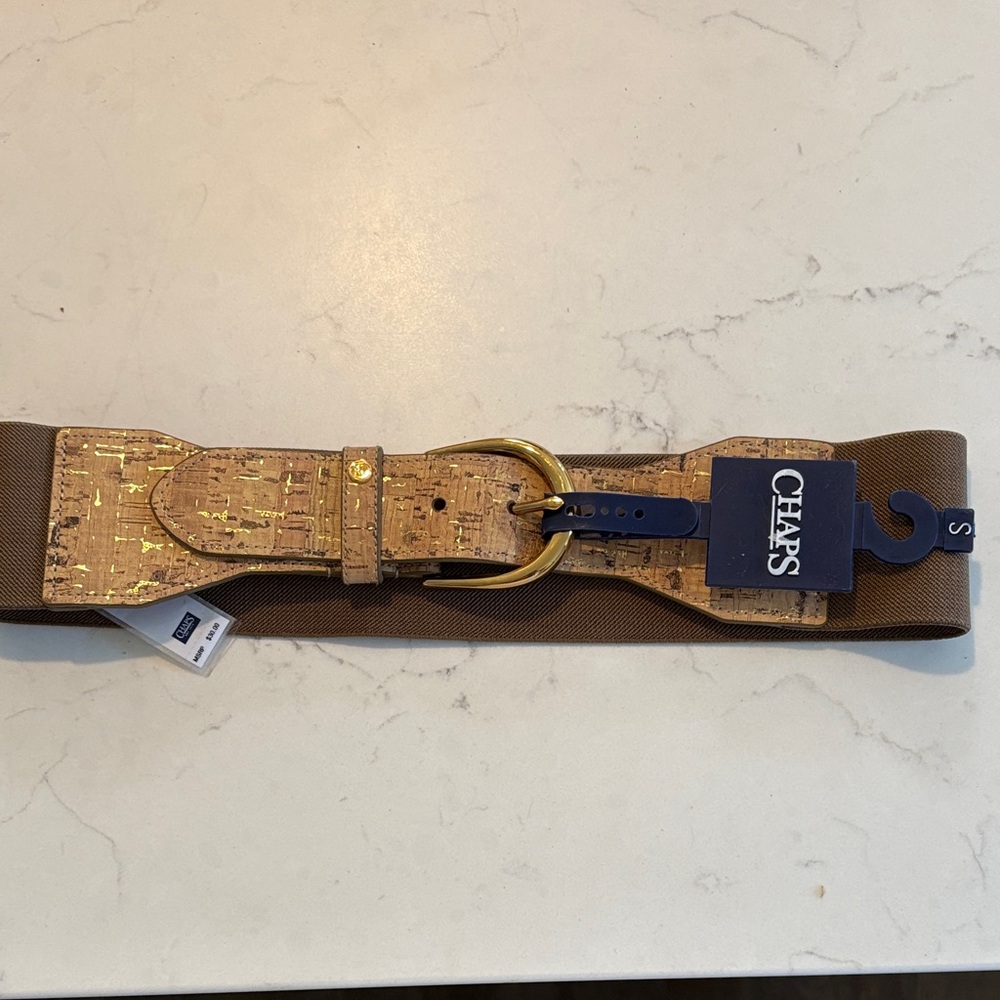 Chaps‎ Tan and Gold Textured Belt